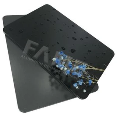 Црни ПЕ АЦП за зграду